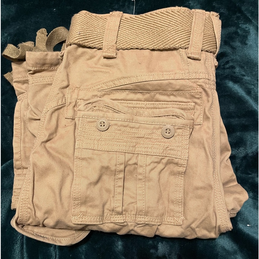 Men cargo shorts